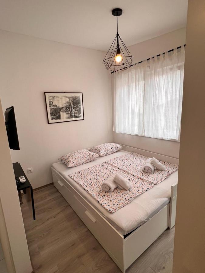 Guest House Kiwi โมสตาร์ ภายนอก รูปภาพ